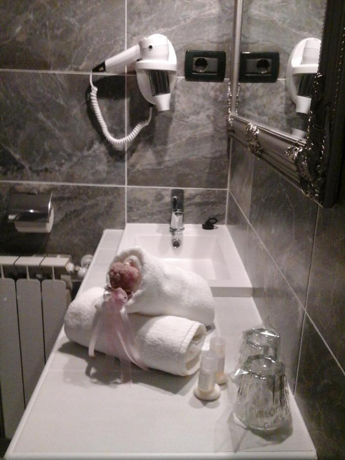 רוביני Villa Milli B&B מראה חיצוני תמונה