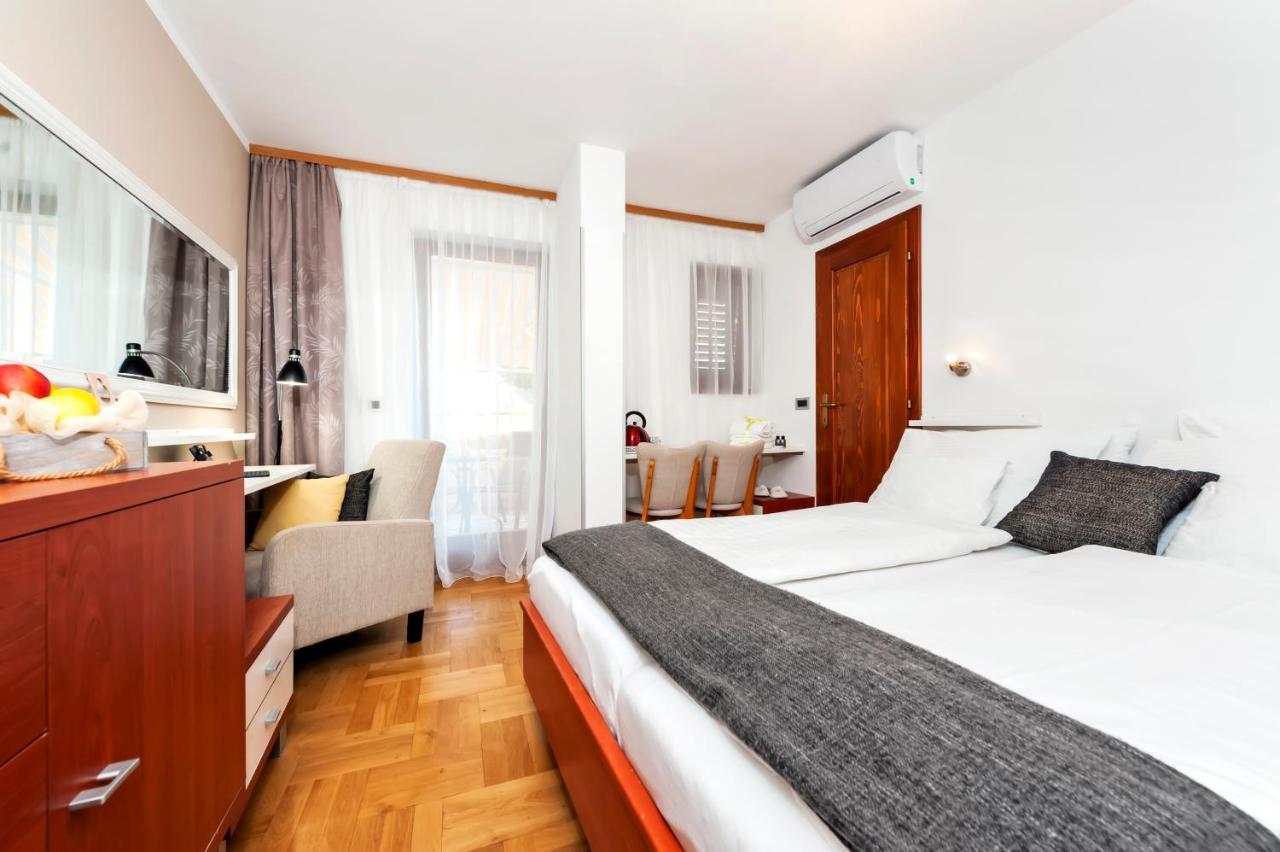 רוביני Villa Milli B&B מראה חיצוני תמונה
